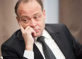 К бастующим свердловским шахтерам экстренно выехал министр