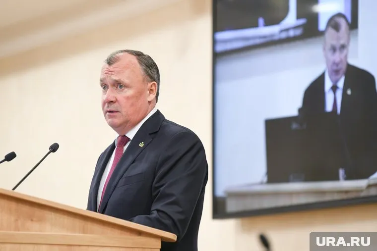 С будущими главами комиссий Алексей Орлов, говорят, пока не общался