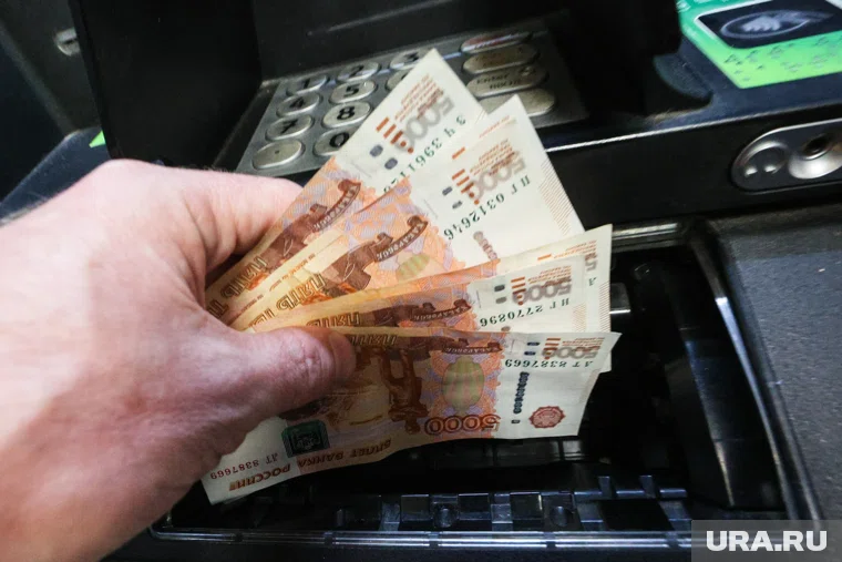 В среднем металлурги в регионе зарабатывают 148 270 рублей в месяц 