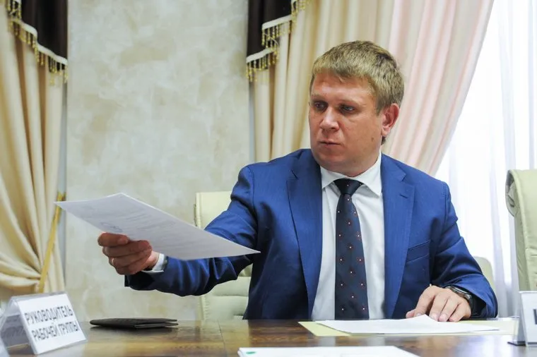 Смышляев Сергей подает документы в кандидаты на пост губернатора. Челябинск