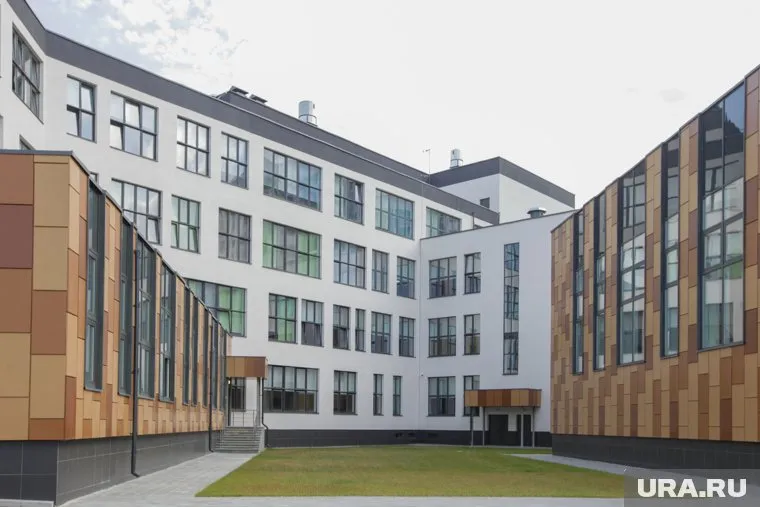 В школе основное внимание уделяется химико-биологическому направлению (архивное фото)