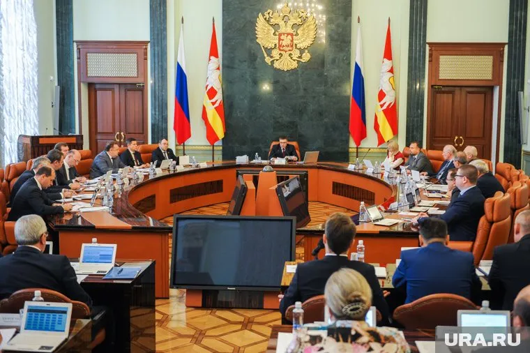 Заседания правительства области будут идти в заочном формате