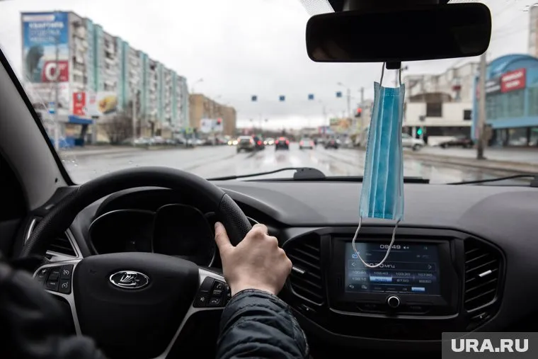 За подработку в сфере транспорта тюменцы могут получить до 70 000 рублей