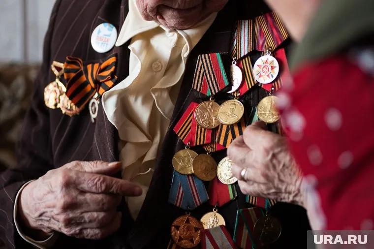 Для ветеранов тариф на пользование услугами бизнес-залов аэропорта бессрочный и действует круглый год.