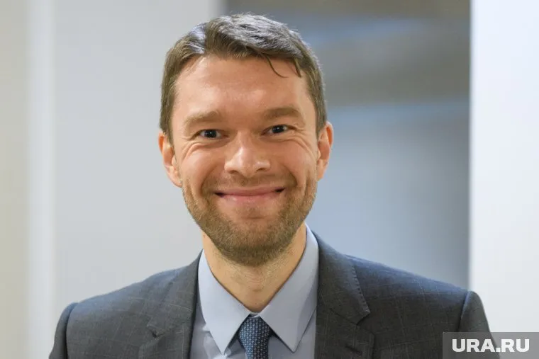 Депутат Алексей Вихарев намерен сохранить качественное питание для всех школьников