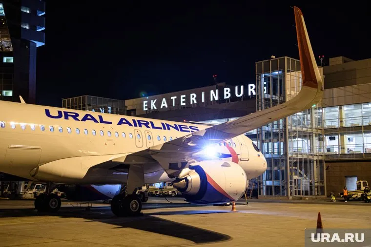 В апреле пассажиропоток авиакомпании упал, по сравнению с прошлым годом