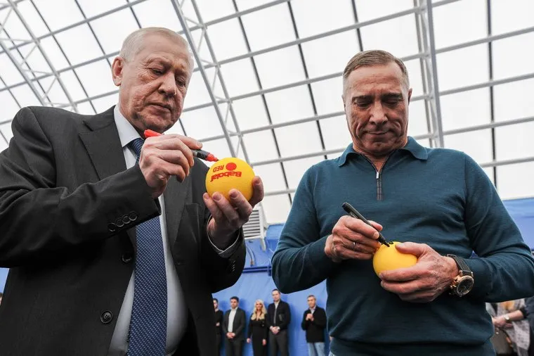 Открытие бесплатного теннисного корта «Жемчужина». Челябинск, тефтелев евгений, аристов александр