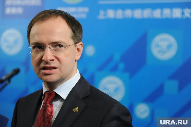 Переговоры России и Украины в Стамбуле проходят в очень напряженной атмосфере