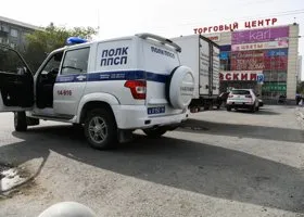 Полиция Екатеринбурга ловила подростков в ТЦ и барах