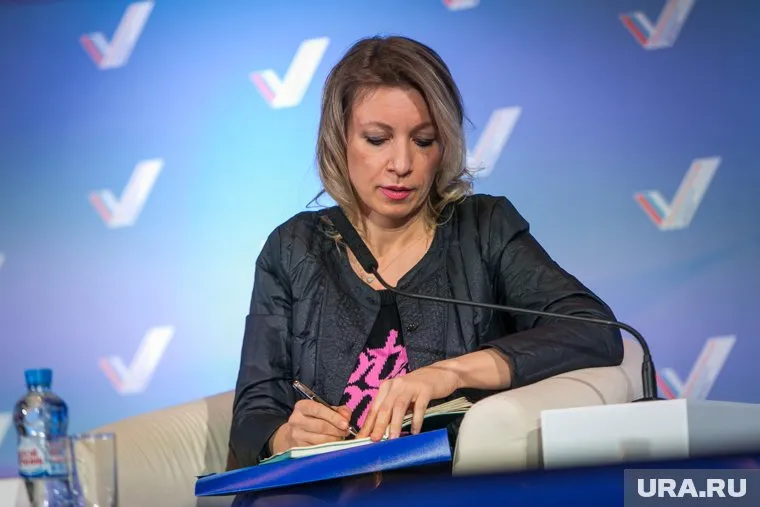 Мария Захарова выразила надежду, что польские СМИ знают значение слова «шаромыжничать»