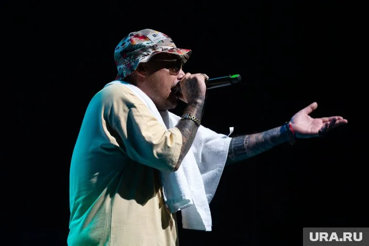 Миллиардер решил выкупить дебютный альбом Гуфа