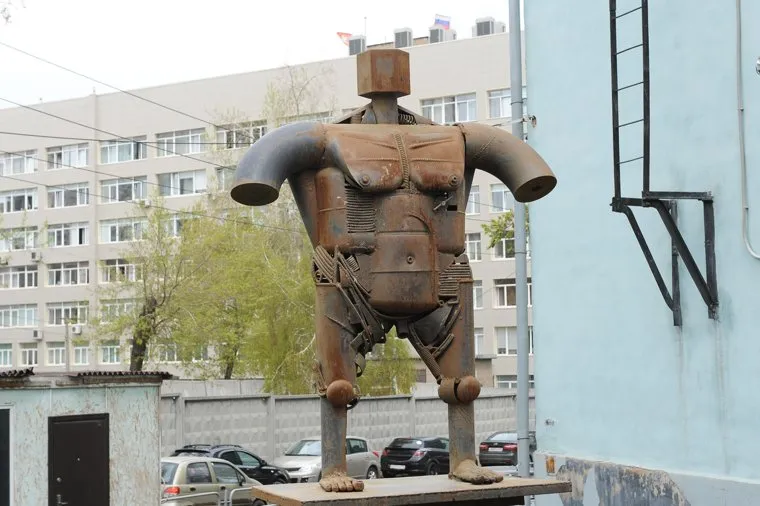 Венер. Арт-объект. Челябинск., современное искусство, венер, металлоконструкция