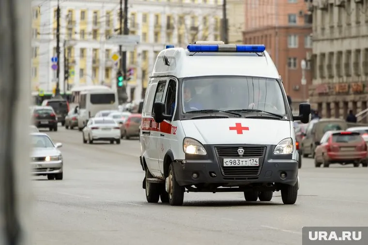 Пассажир мотоцикла получил тяжелые травмы