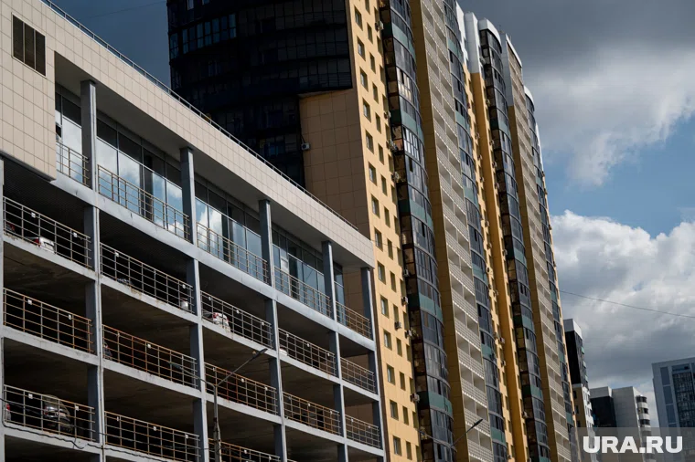 Пустующие квартиры на Крайнем Севере не будут изымать у собственников, сообщил сенатор Шевченко