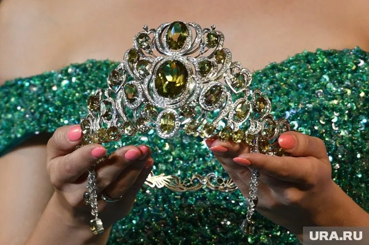 В подростковом возрасте Федорищева попала в аварию и лишилась стопы