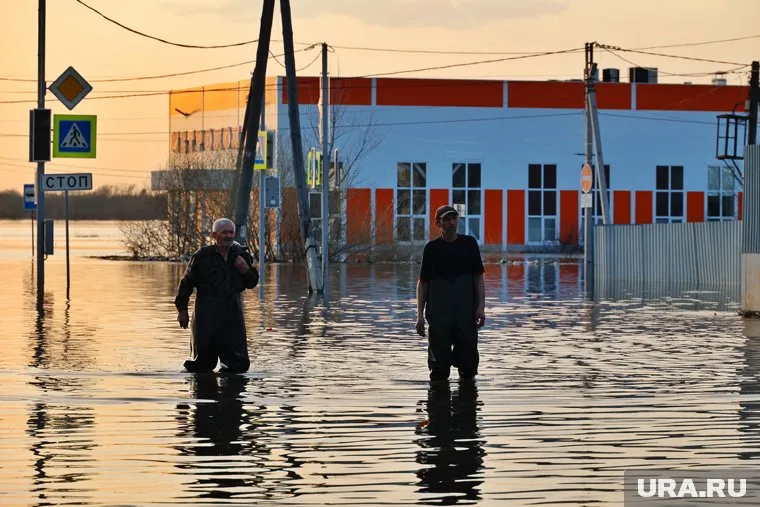 За два часа вода ушла на четыре сантиметра (архивное фото)