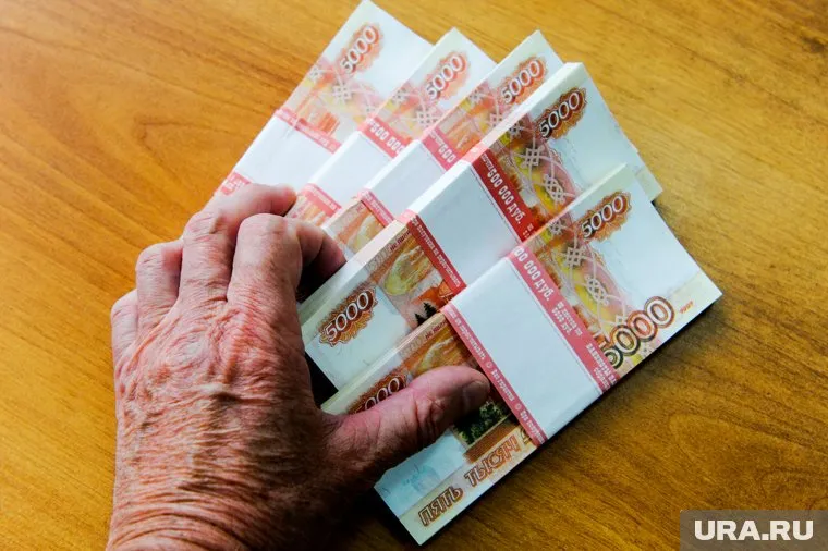 Житель ЯНАО должен банку в среднем около 610 тысяч рублей