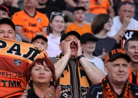 Продажа акций ФК «Урал поможет команде»: заявление губернатора