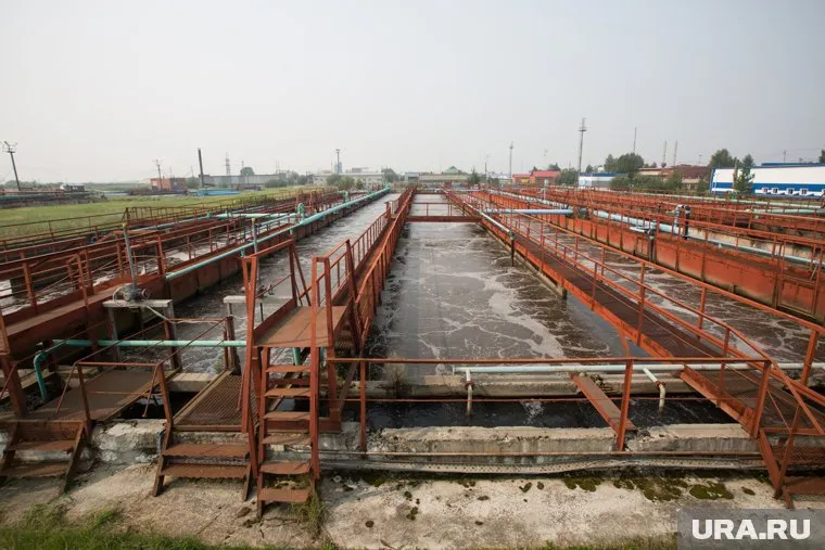 Чиновники демонтировали очистные сооружения — и стоки грозят залить весь Нижнесортымский (архивное фото)