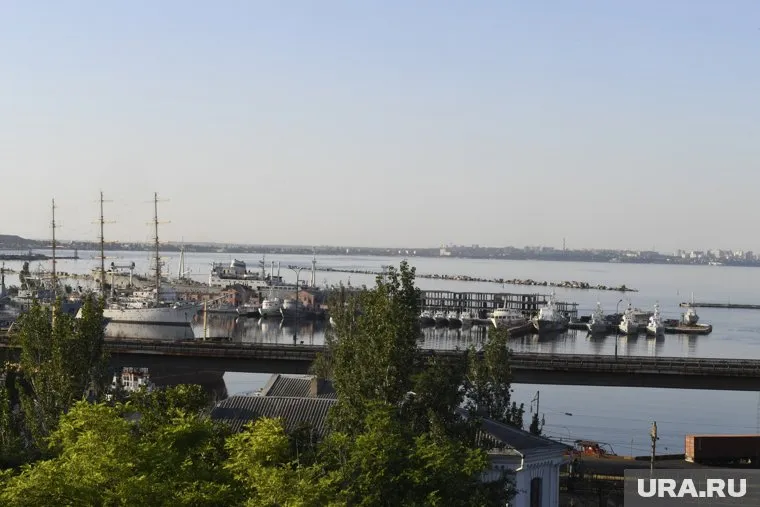 ВС РФ поразили военный порт Украины, уточнил Сергей Лебедев