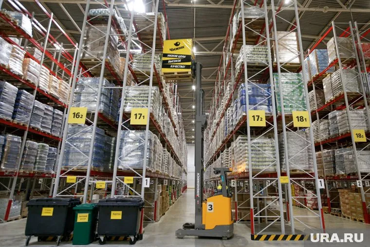 Работодатели обещают бесплатное проживание и питание