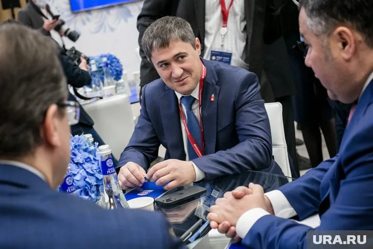 Дмитрий Махонин на «ИННОПРОМе» подписал соглашение с правительством Свердловской области