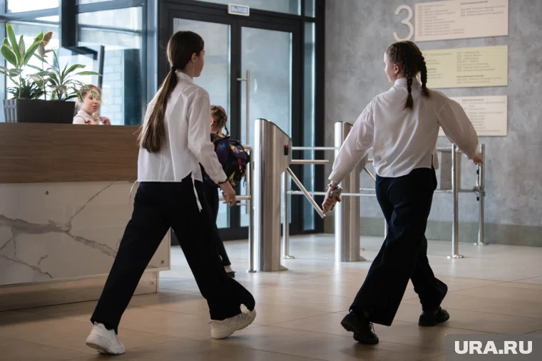 Конфликта с преподавателем у школьницы нет