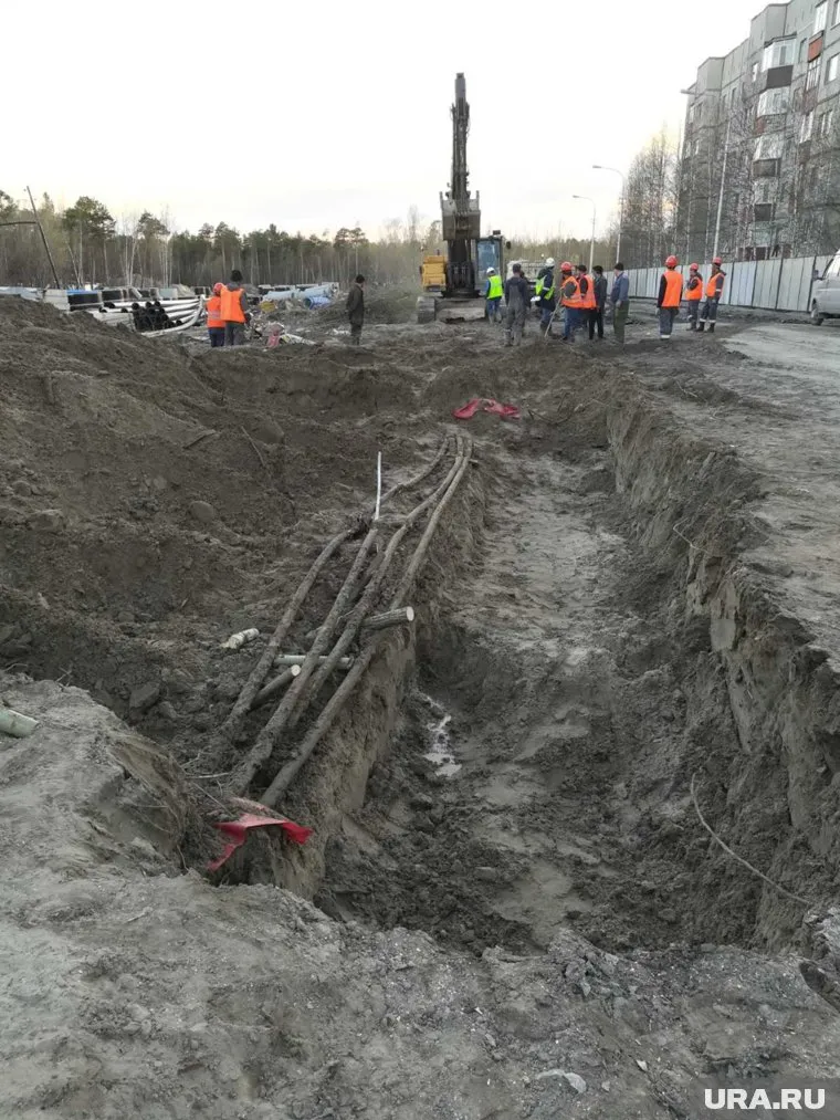 Экскаватор повредил силовой кабель