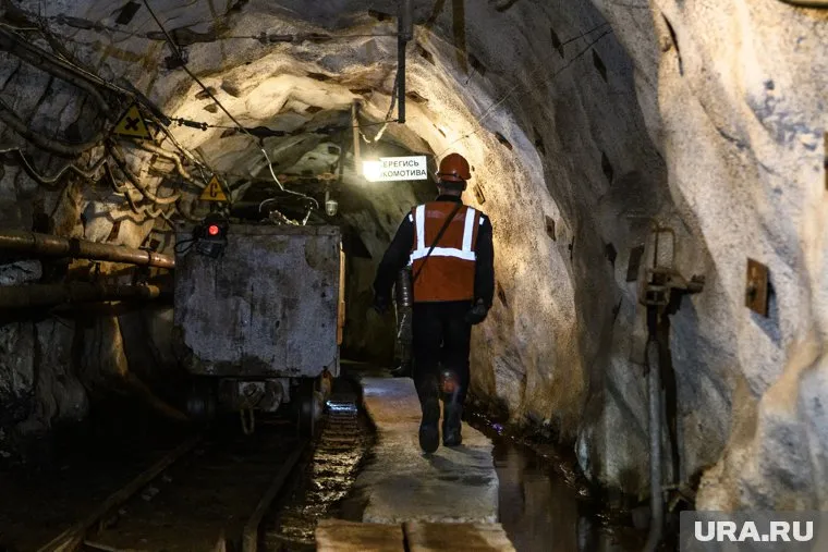 Часть протестующих закончили забастовку, при этом большинство сотрудников продолжают находиться в шахте