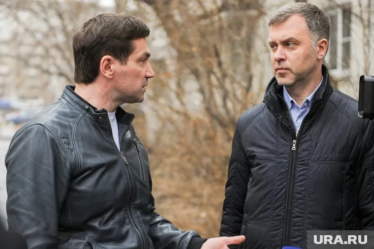 Компании, ответственные за дворы, проверенные Лошкиным (слева) и Астаховым, оштрафуют