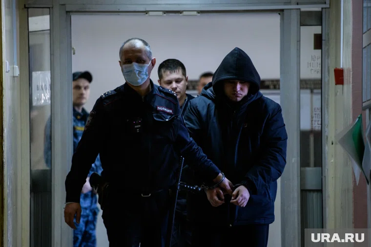 После резонанса в СМИ суд арестовал троих фигурантов