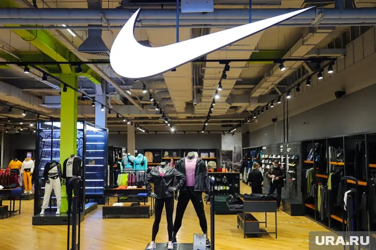 Магазины Nike будут закрыты после исчерпания запасов товаров