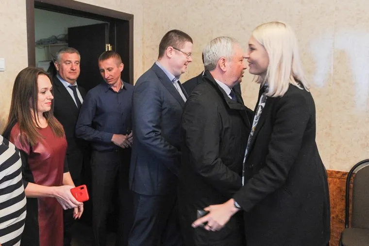 Срочная сессия собрания депутатов посёлка Роза. Челябинская область