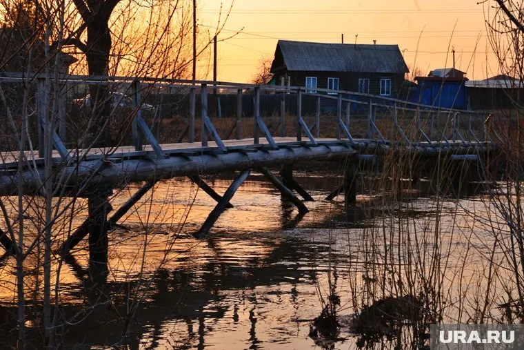 МЧС объявило об эвакуации сел еще в трех округах