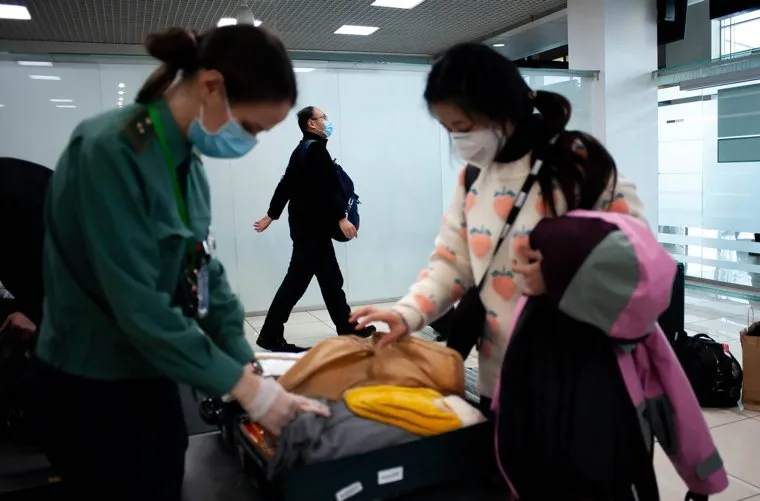 Ситуация в аэропорту Кольцово в связи с эпидемией коронавируса в Китае. Екатеринбург