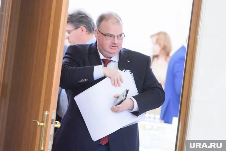 Противники Андрея Цветкова будут пытаться снять министра с должности