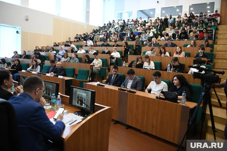 Власти РФ внедряют новую программу высшего образования