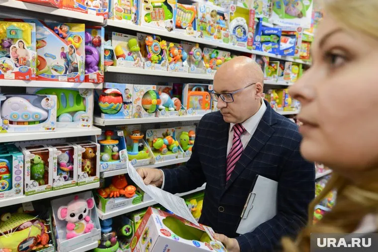 Роскачество предлагает убрать с прилавков продукцию, состав которой не совпадает с указанным на упаковке