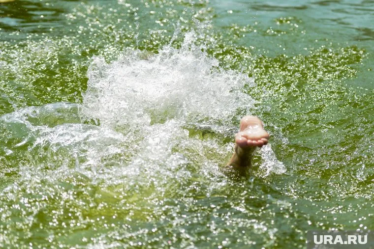 Силовики расследуют гибель мальчика на реке в ХМАО