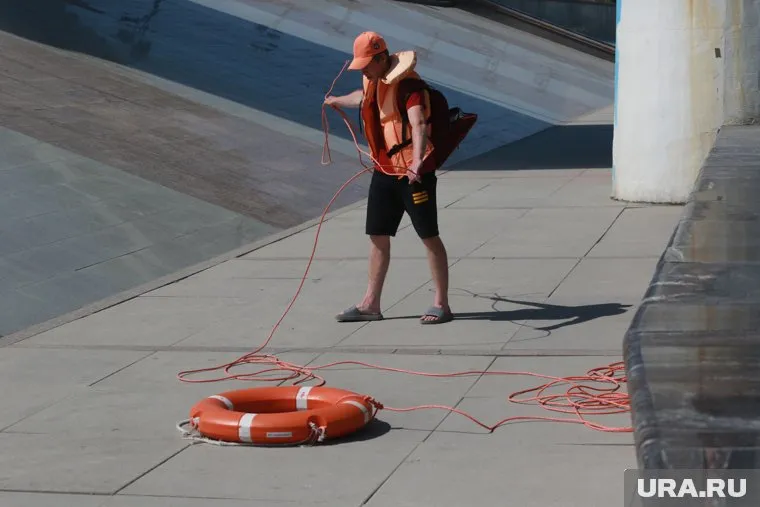 Спасатели завершили поисковые операции, пишет Shot