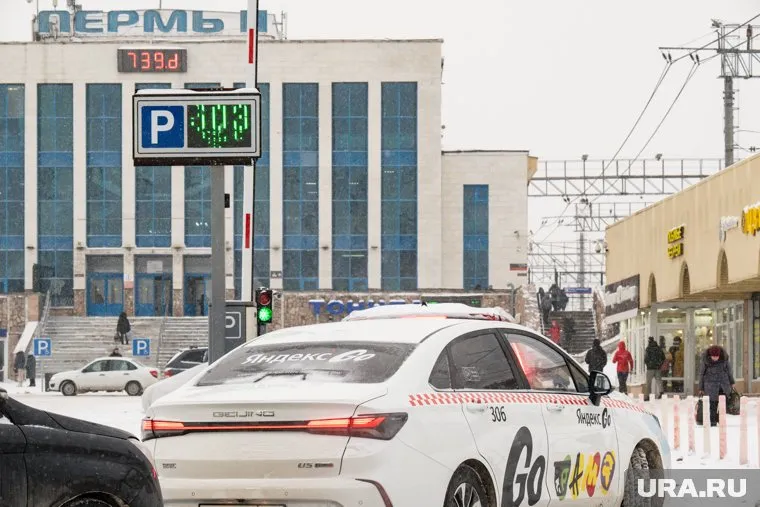 В декабре стоимость поездки в такси составила 490 рублей