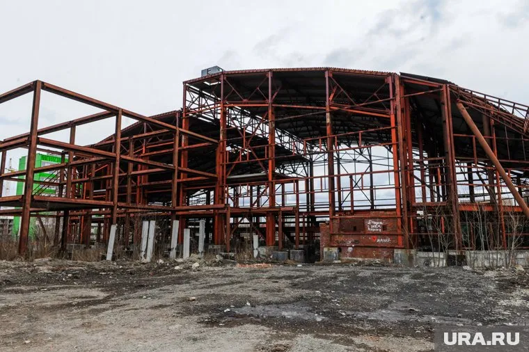 В РФ более 1,6 тысячи недостроенных объектов