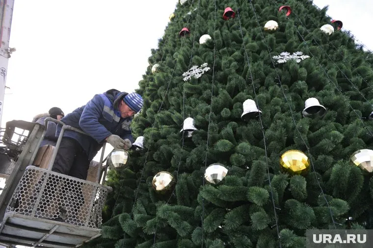 Новый Год в Челябинске все больше приобретает «коронавирусные» черты