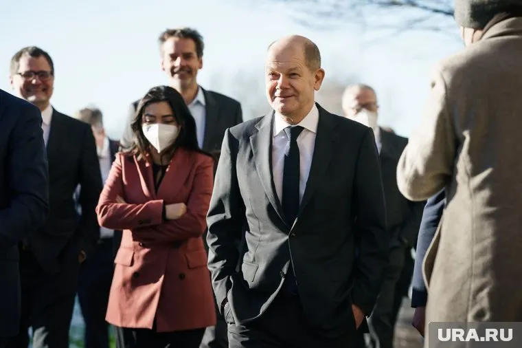 По словам Олафа Шольца, никто не знает, что будет дальше с «Северным потоком — 2»