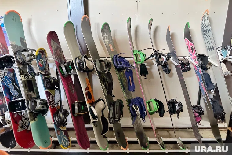 Спрос на покупку сноубордов в ЯНАО вырос в два раза (архивное фото)