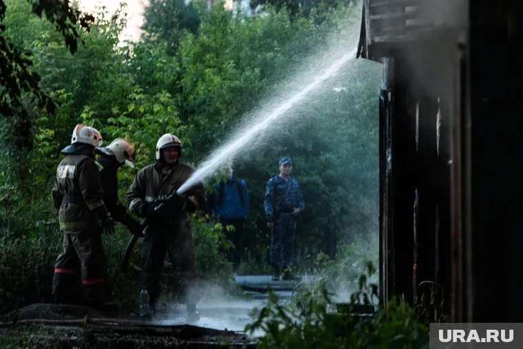 На месте пожара в Бызово пройдет техническая экспертиза