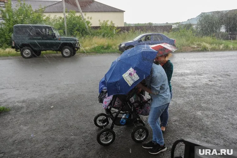 Порывы ветра могут усилиться до 25 м/с