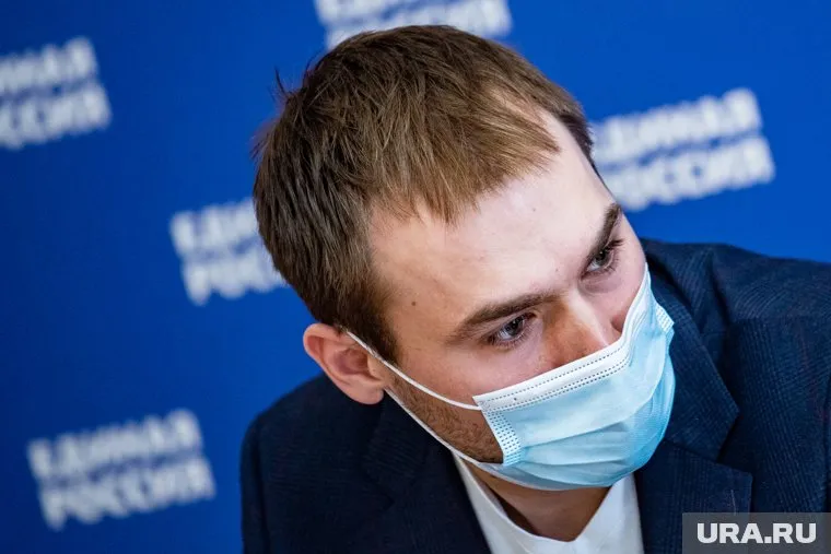 Биатлонист Антон Шипулин — один из лидеров партсписка ЕР