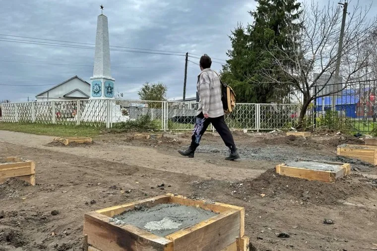 Село Введенское. Курган