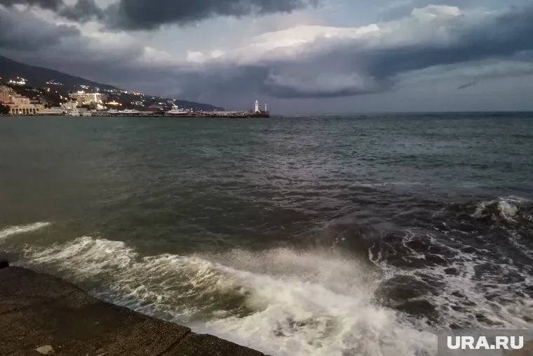 В Крыму запретят ездить на косу Арабатская стрелка (архивное фото)